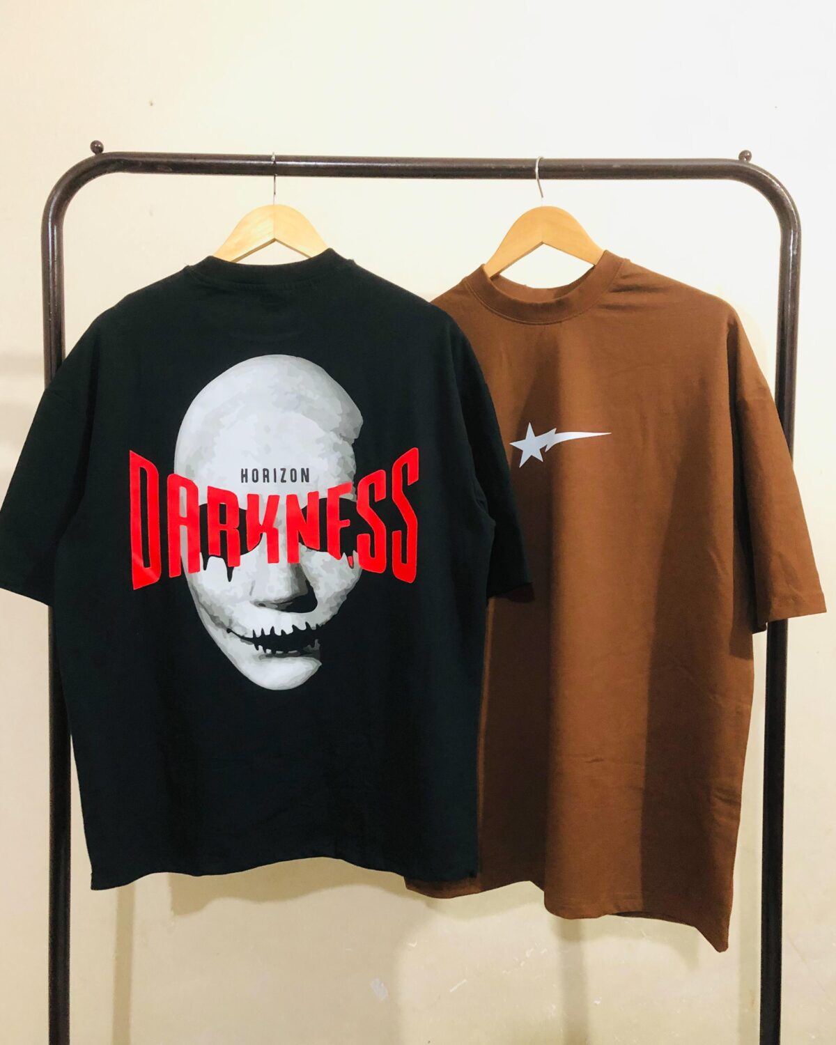 DARKNESS - Image 3