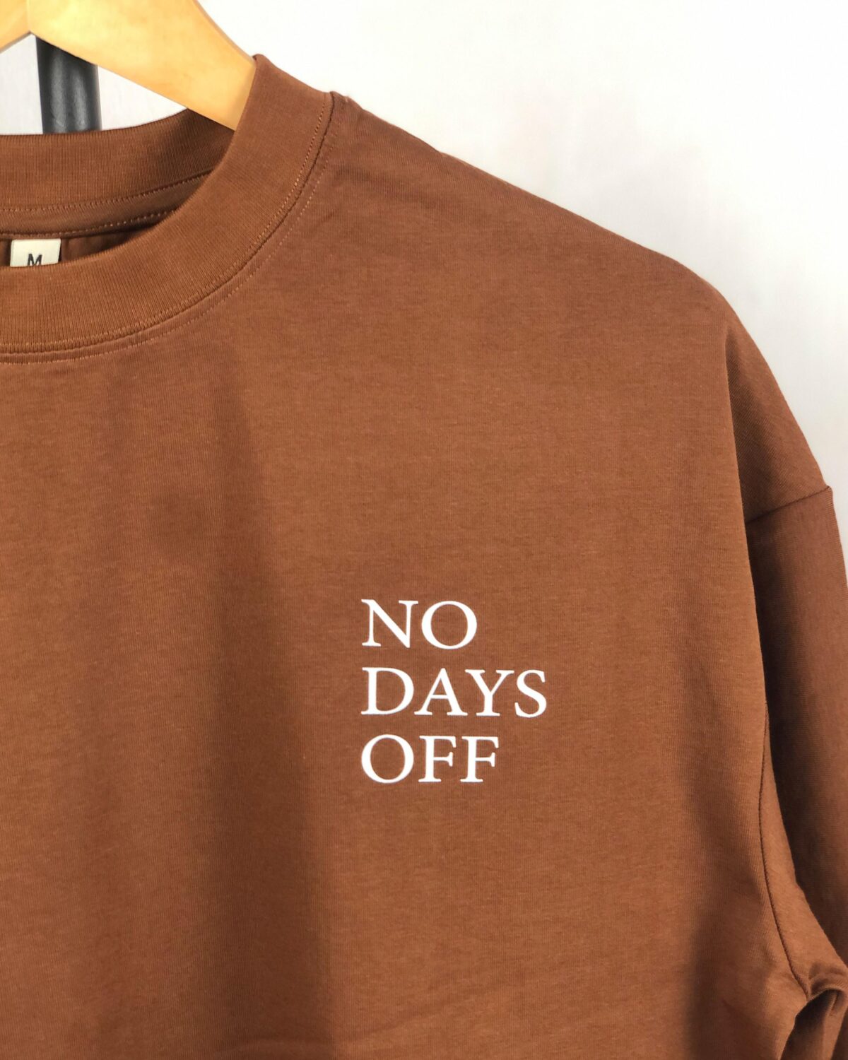 NO DAYS OFF - Image 2